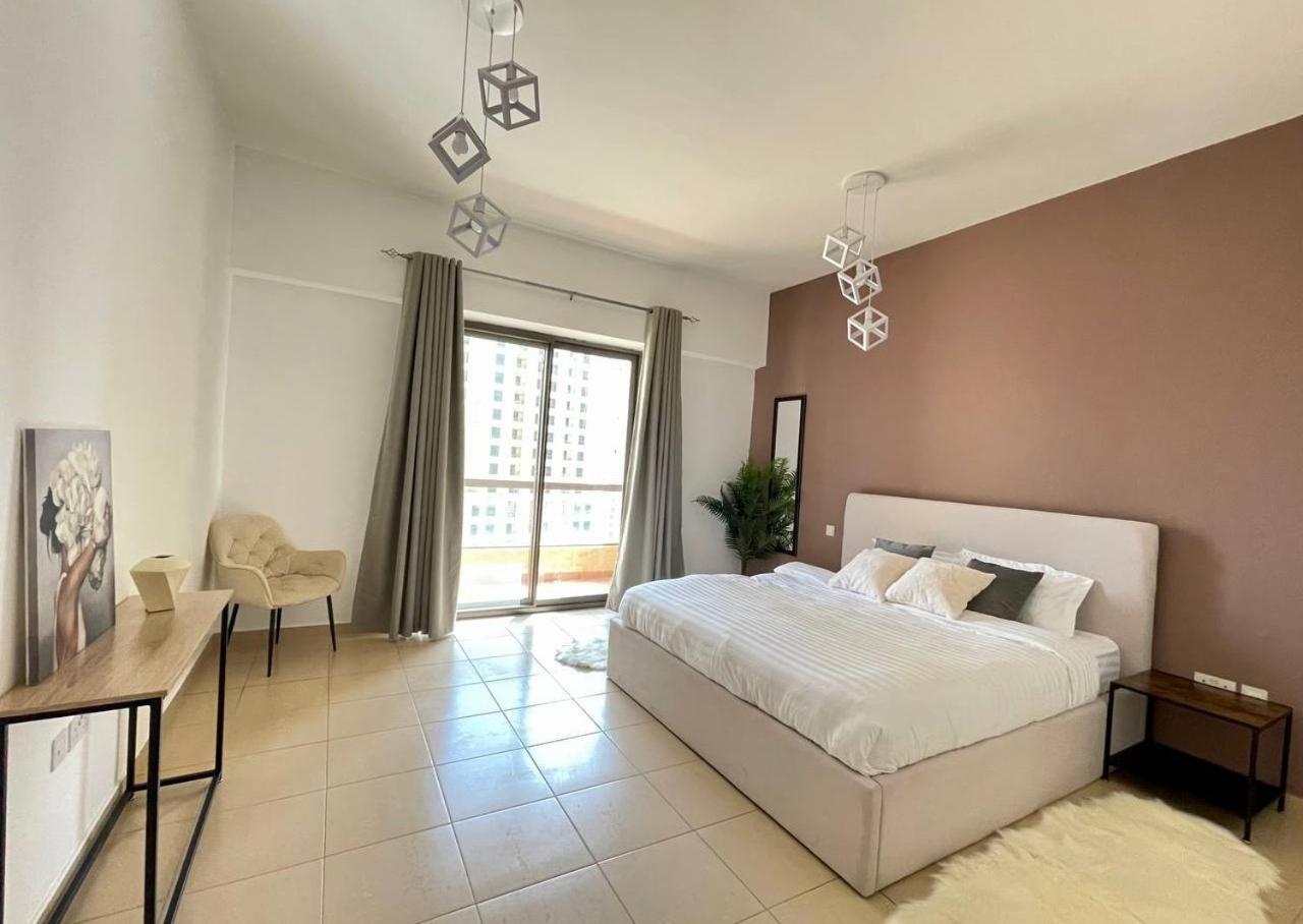 Luxury Jbr Apartments , Beach , Pool , Parking Dubai Exterior foto